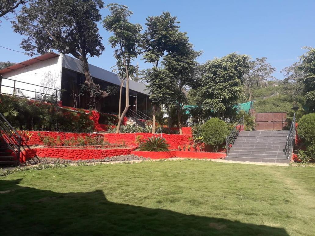 The Village Resort Mount Abu Εξωτερικό φωτογραφία